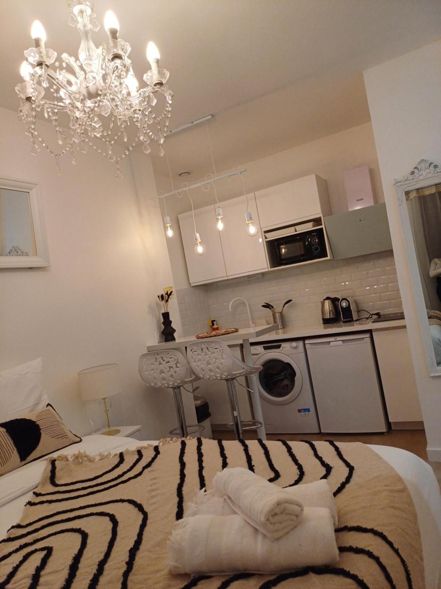 *Cazotte Zola * Apartment ดีจอง ภายนอก รูปภาพ